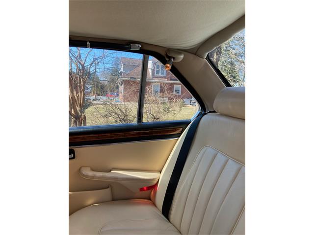 1986 Jaguar XJ6 Vanden Plas (CC-1801224) for sale in Lancaster, Pennsylvania