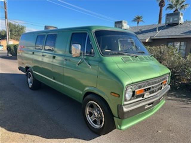 Vandalf Is For Sale – A 1970s Dodge Tradesman Custom V8 Van