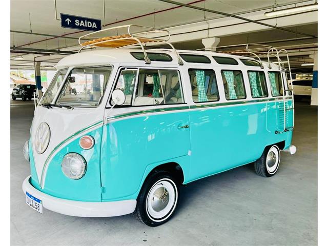 16 Super Groovy VW Vans You Have To See To Believe