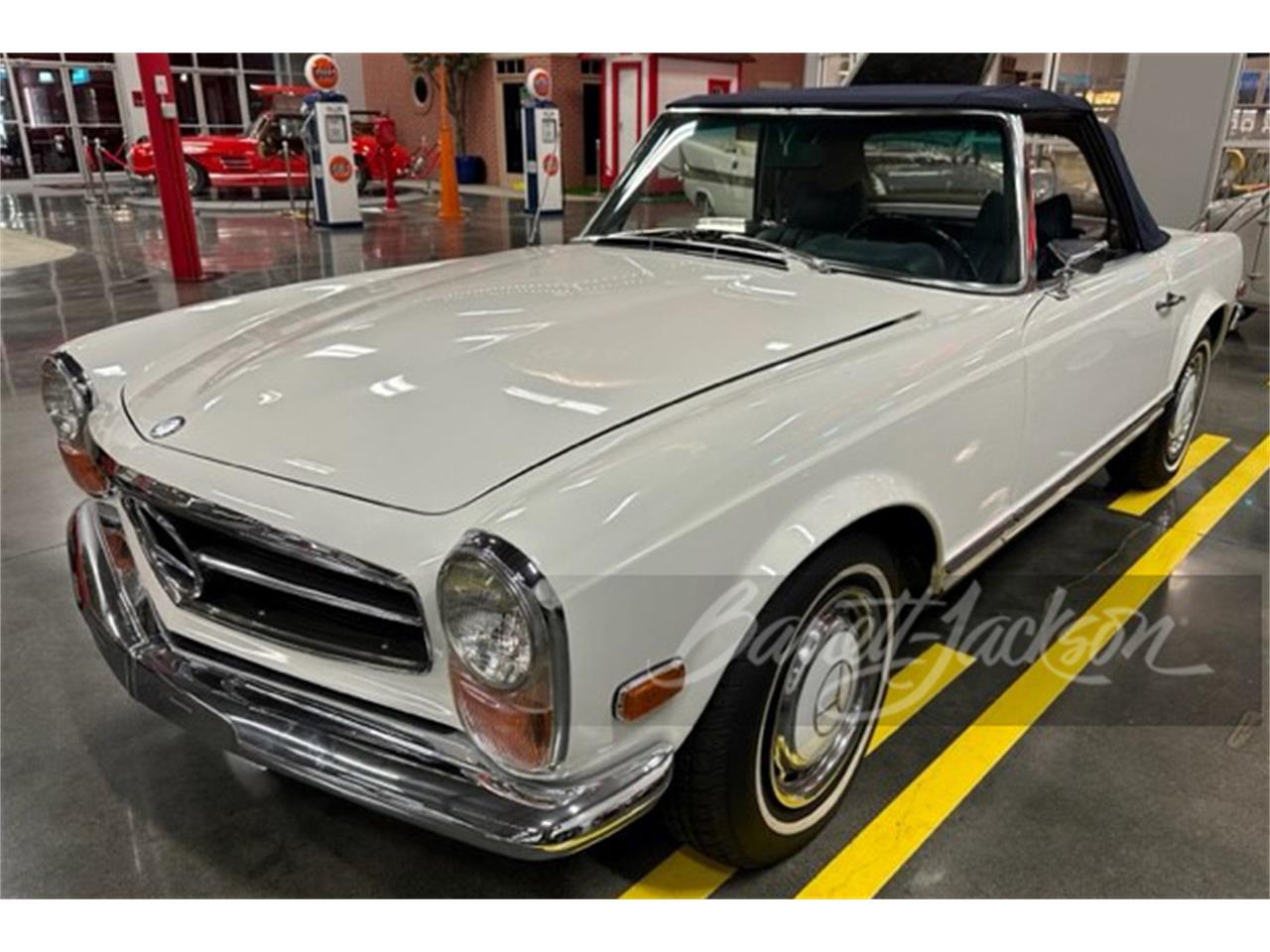 For Sale at Auction: 1971 Mercedes-Benz 280SL in Scottsdale, Arizona for sale in Scottsdale, AZ