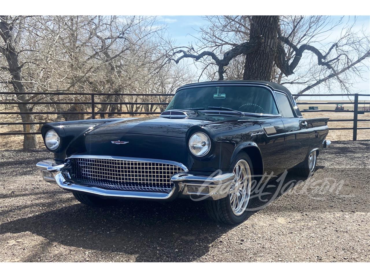 For Sale at Auction: 1957 Ford Thunderbird in Scottsdale, Arizona for sale in Scottsdale, AZ