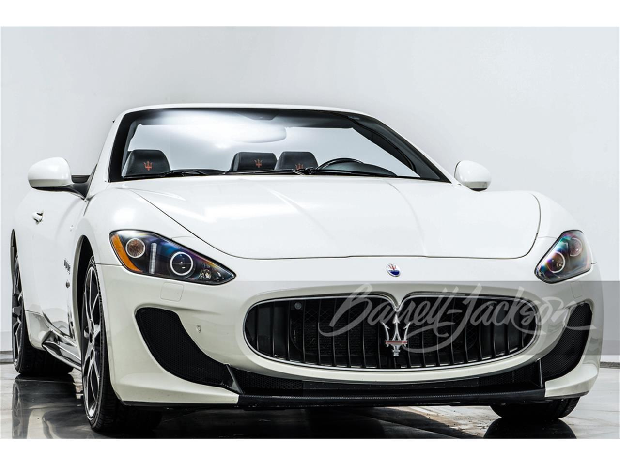For Sale at Auction: 2012 Maserati GranTurismo in Scottsdale, Arizona for sale in Scottsdale, AZ