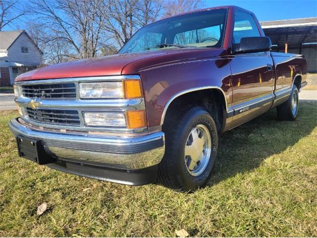 1998 Chevrolet Silverado (CC-1802824) for sale in Cadillac, Michigan