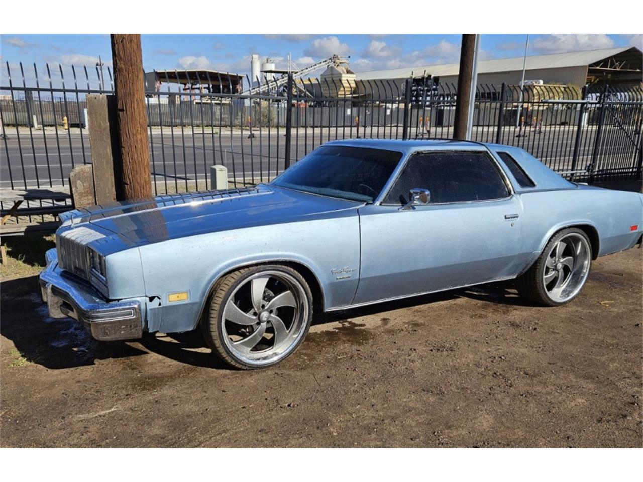 43609092-1977-oldsmobile-
