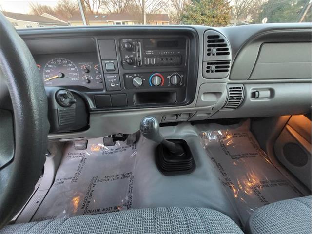 1998 GMC Sierra (CC-1804422) for sale in Bristol, Pennsylvania