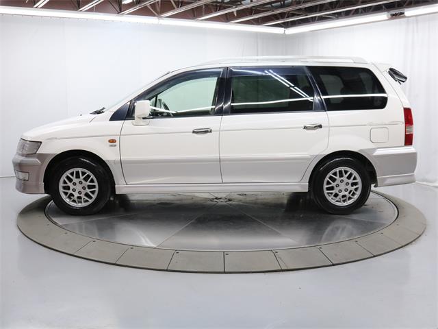 1998 Mitsubishi Chariot (CC-1804487) for sale in Christiansburg, Virginia