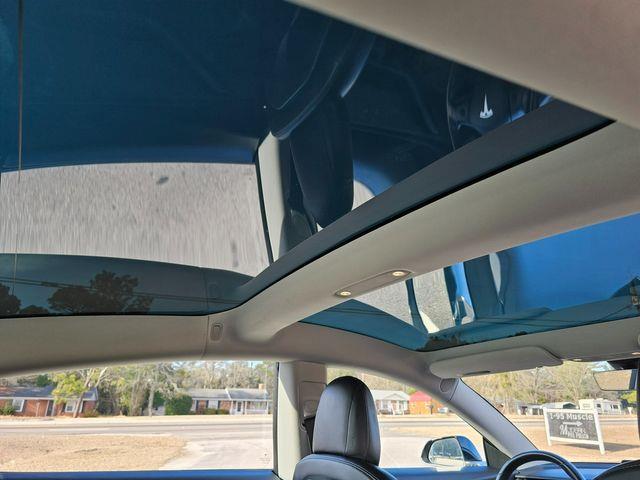 2018 Tesla Model 3 (CC-1804600) for sale in Hope Mills, North Carolina