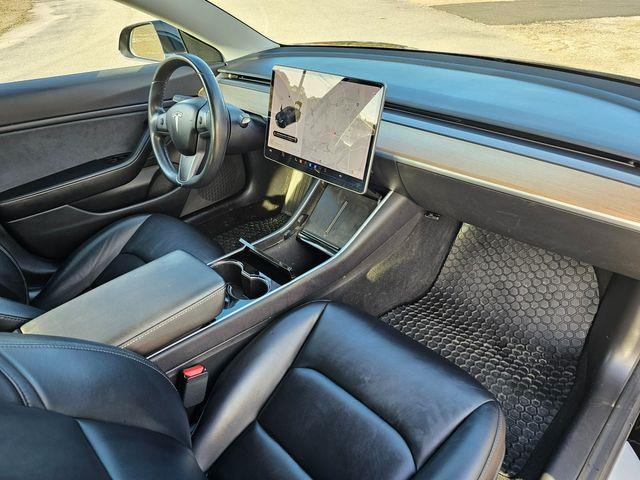2018 Tesla Model 3 (CC-1804600) for sale in Hope Mills, North Carolina