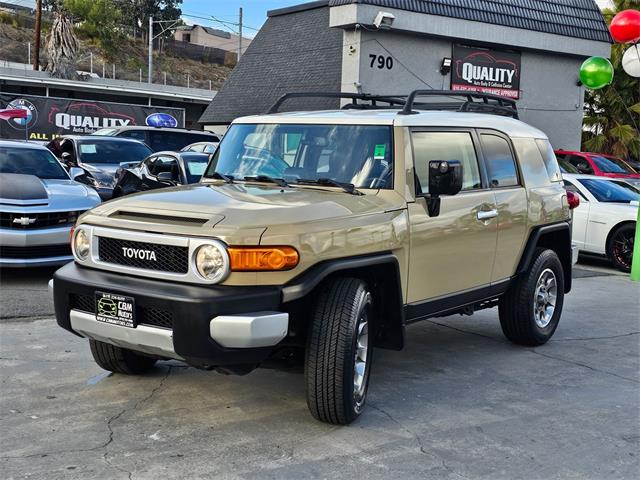 2012 Toyota FJ Cruiser (CC-1805356) for sale in El Cajon, California