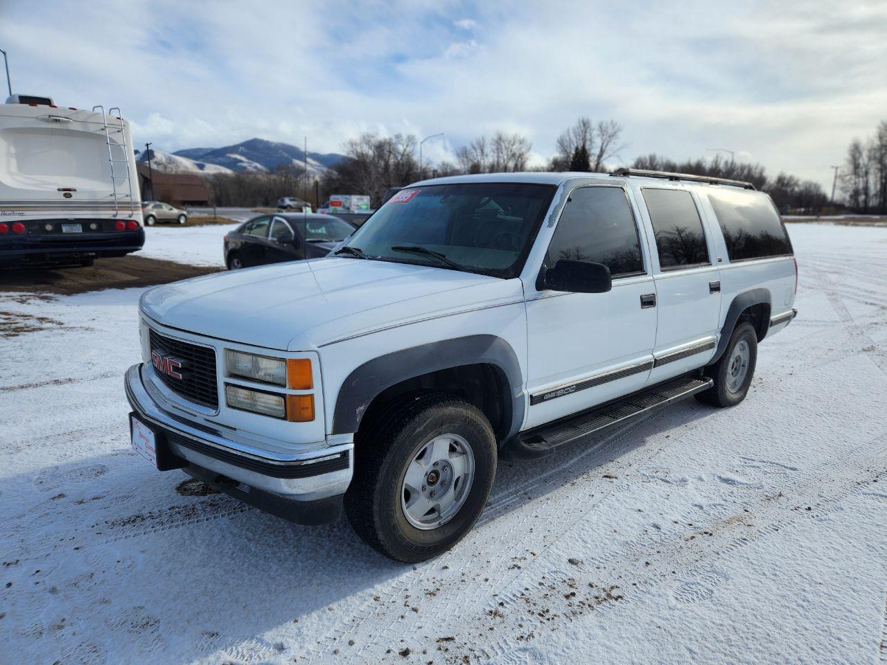 For Sale: 1999 GMC Suburban in Lolo, Montana for sale in Lolo, MT