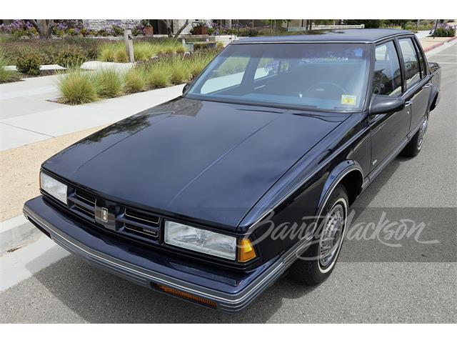 1990 Oldsmobile Delta 88 Royale (CC-1807557) for sale in Scottsdale, Arizona