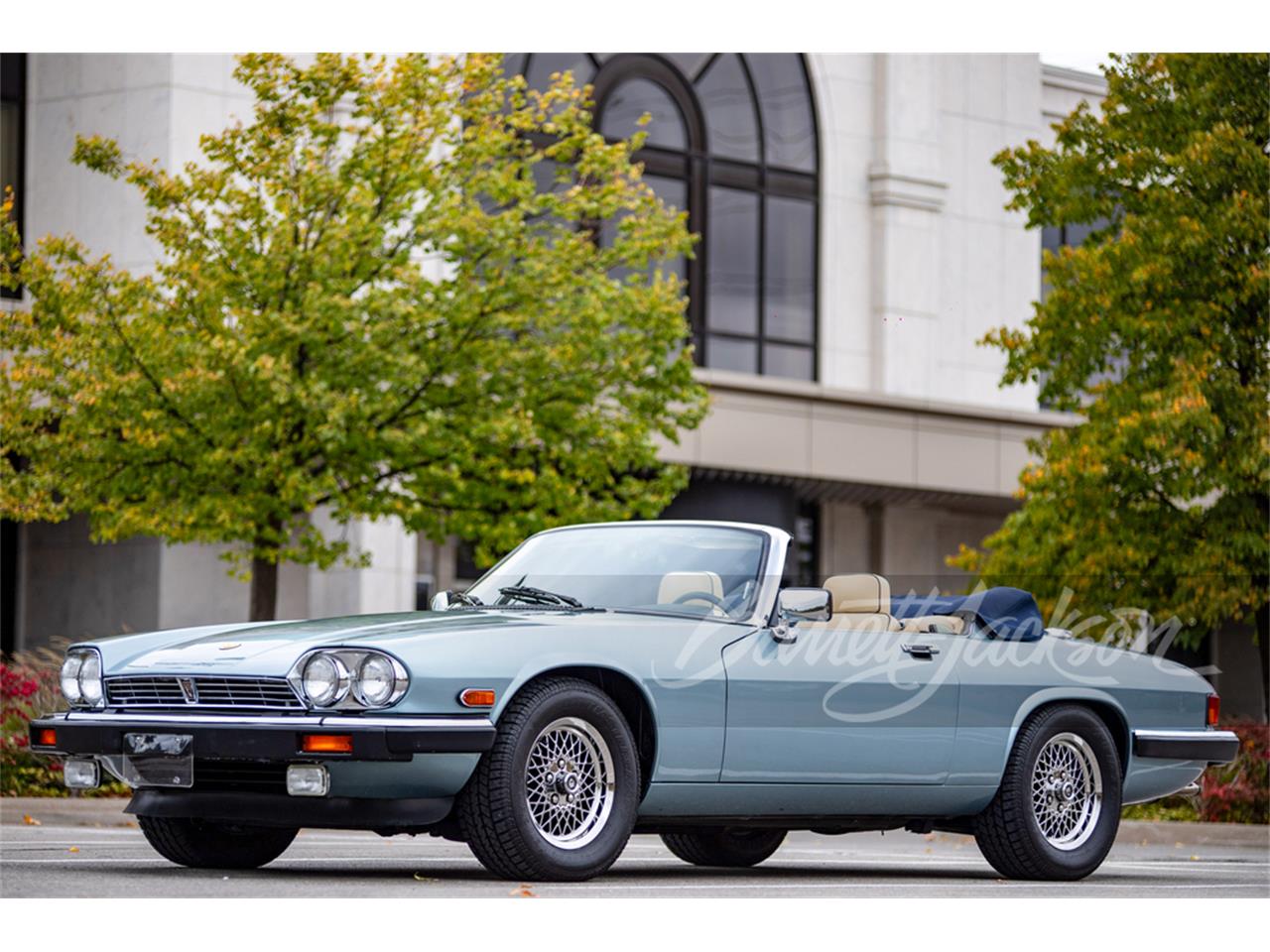 For Sale at Auction: 1990 Jaguar XJS in Scottsdale, Arizona for sale in Scottsdale, AZ