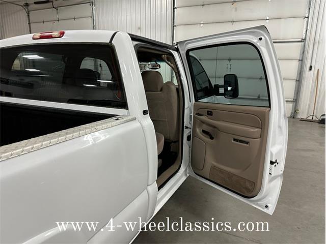 2005 Chevrolet Silverado (CC-1808832) for sale in Holland , Michigan