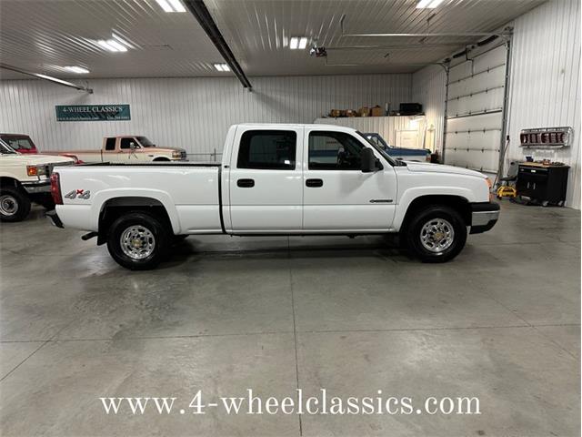 2005 Chevrolet Silverado (CC-1808832) for sale in Holland , Michigan