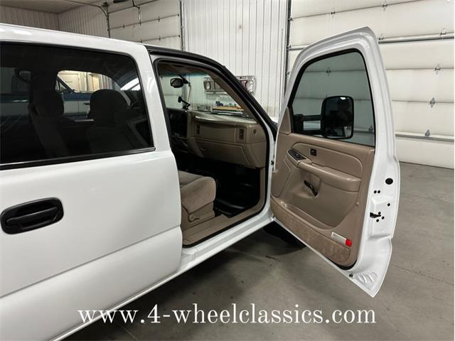 2005 Chevrolet Silverado (CC-1808832) for sale in Holland , Michigan