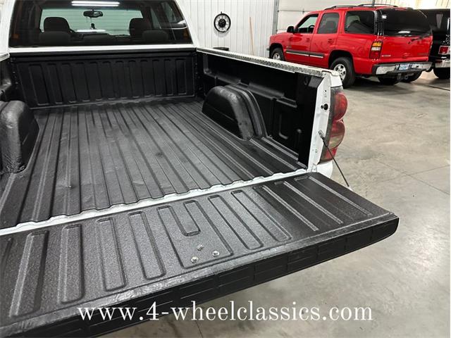 2005 Chevrolet Silverado (CC-1808832) for sale in Holland , Michigan