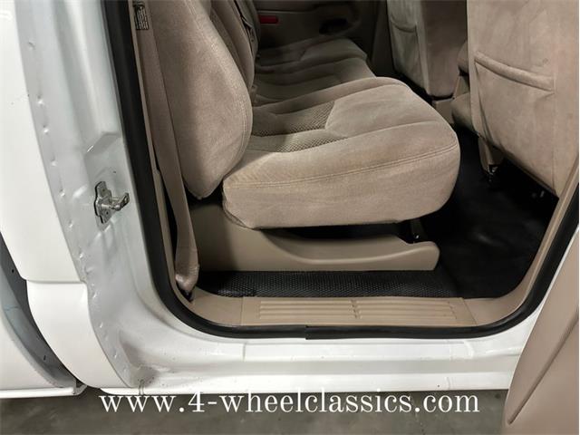 2005 Chevrolet Silverado (CC-1808832) for sale in Holland , Michigan