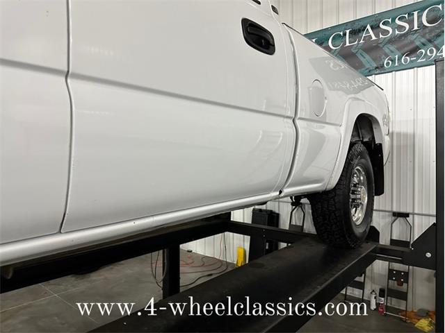 2005 Chevrolet Silverado (CC-1808832) for sale in Holland , Michigan