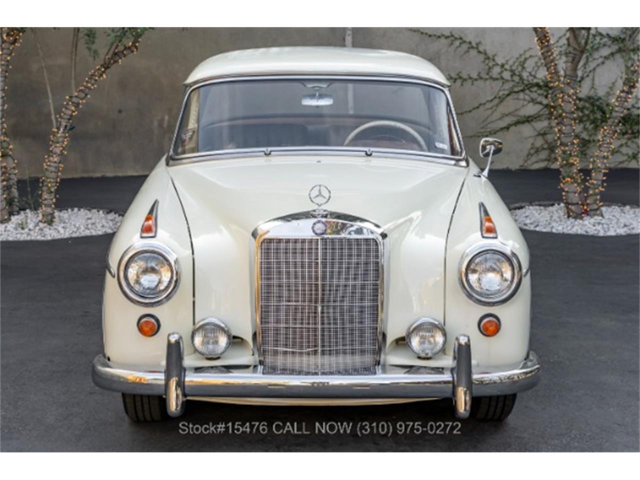For Sale: 1960 Mercedes-Benz 220SE in Beverly Hills, California for sale in Beverly Hills, CA