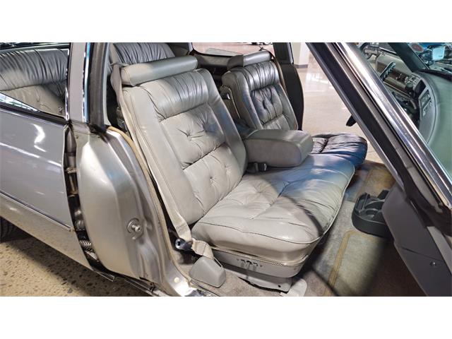 1976 Cadillac Fleetwood (CC-1811435) for sale in O'Fallon, Illinois