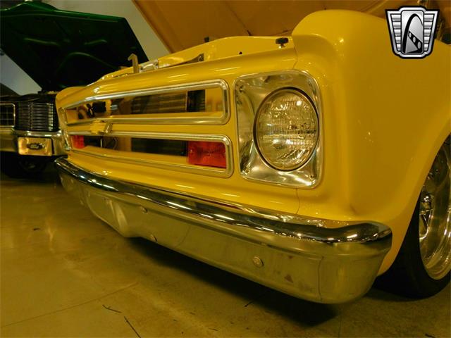 1967 Chevrolet Cheyenne (CC-1811660) for sale in O'Fallon, Illinois