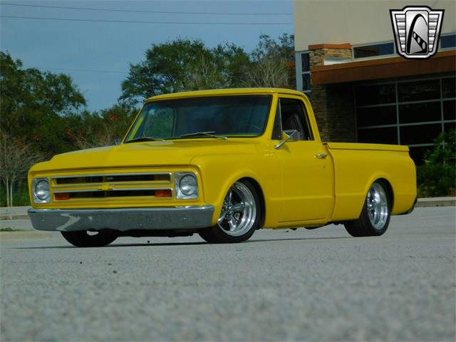 1967 Chevrolet Cheyenne (CC-1811660) for sale in O'Fallon, Illinois