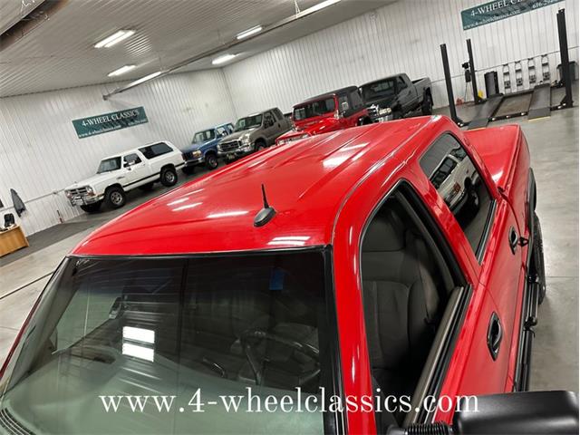 2002 Chevrolet Silverado (CC-1812057) for sale in Holland , Michigan