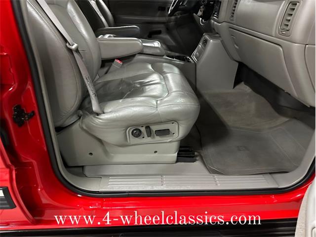 2002 Chevrolet Silverado (CC-1812057) for sale in Holland , Michigan