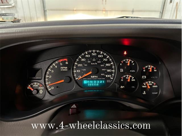 2002 Chevrolet Silverado (CC-1812057) for sale in Holland , Michigan