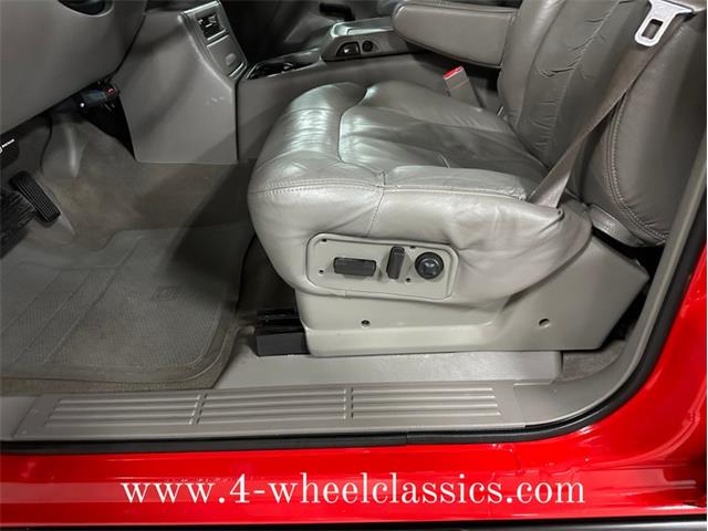 2002 Chevrolet Silverado (CC-1812057) for sale in Holland , Michigan