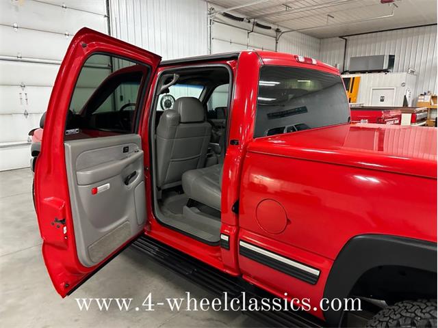 2002 Chevrolet Silverado (CC-1812057) for sale in Holland , Michigan