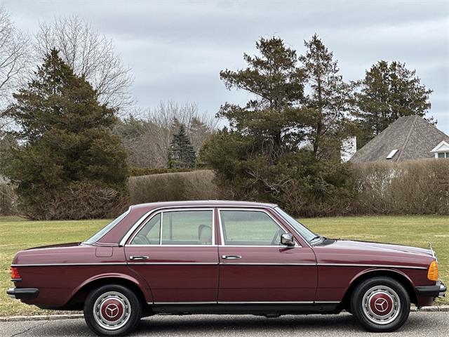1984 Mercedes-Benz 230E (CC-1812147) for sale in Southampton, New York