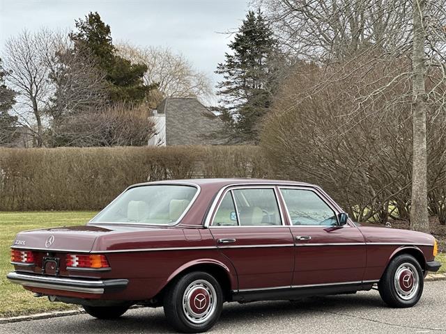 1984 Mercedes-Benz 230E (CC-1812147) for sale in Southampton, New York