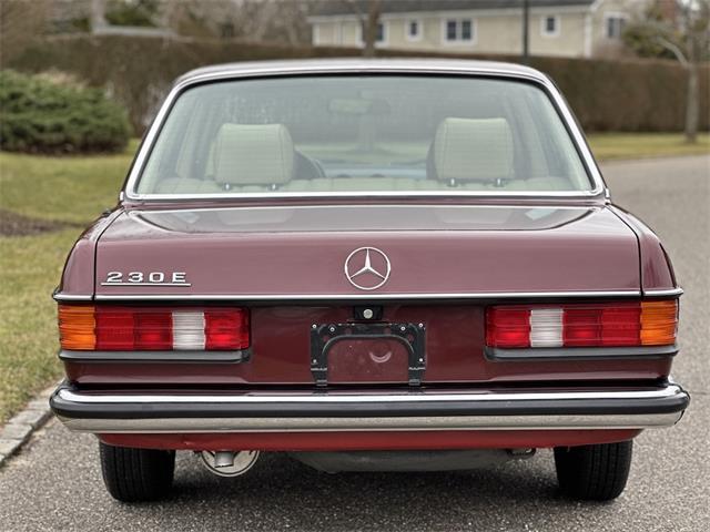 1984 Mercedes-Benz 230E (CC-1812147) for sale in Southampton, New York