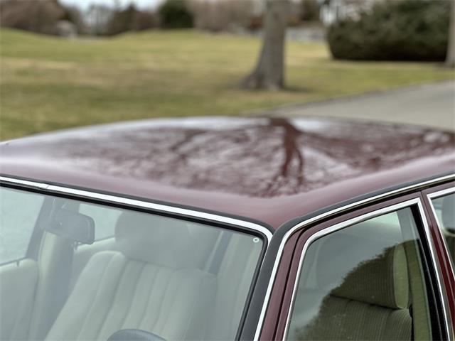 1984 Mercedes-Benz 230E (CC-1812147) for sale in Southampton, New York