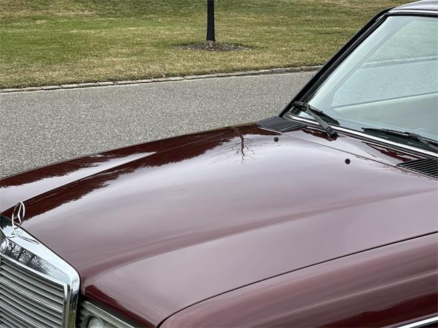 1984 Mercedes-Benz 230E (CC-1812147) for sale in Southampton, New York