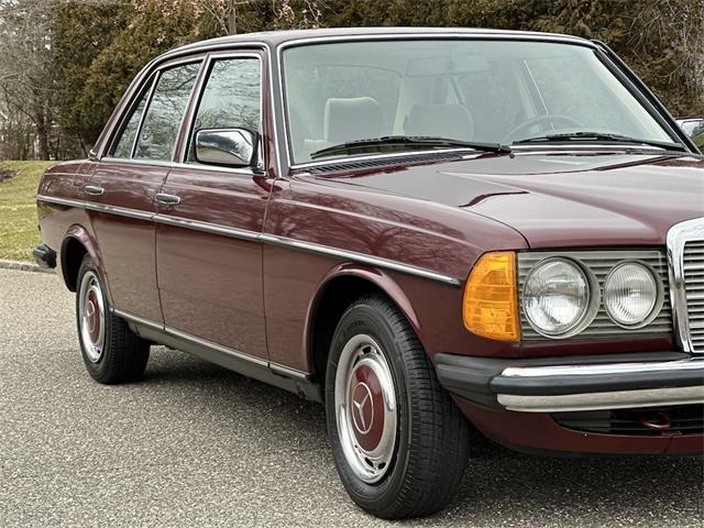 1984 Mercedes-Benz 230E (CC-1812147) for sale in Southampton, New York