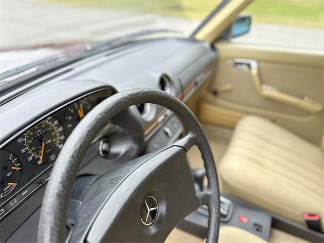 1984 Mercedes-Benz 230E (CC-1812147) for sale in Southampton, New York