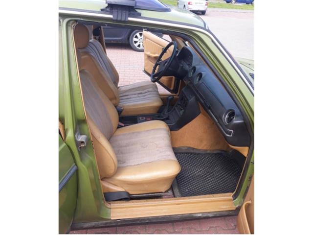 1980 Mercedes-Benz W123 (CC-1810272) for sale in Hobart, Indiana