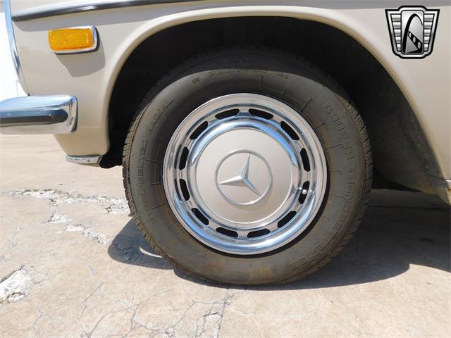 1970 Mercedes-Benz 220 (CC-1813924) for sale in O'Fallon, Illinois