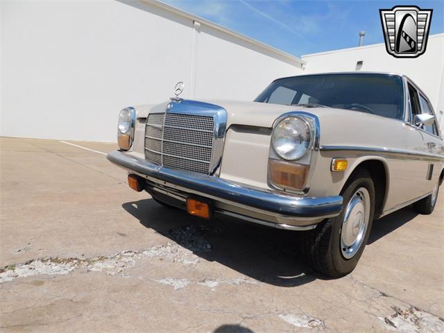 1970 Mercedes-Benz 220 (CC-1813924) for sale in O'Fallon, Illinois