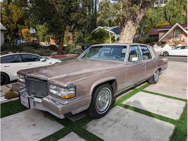 1990 Cadillac Brougham (CC-1814788) for sale in Woodland hills , California