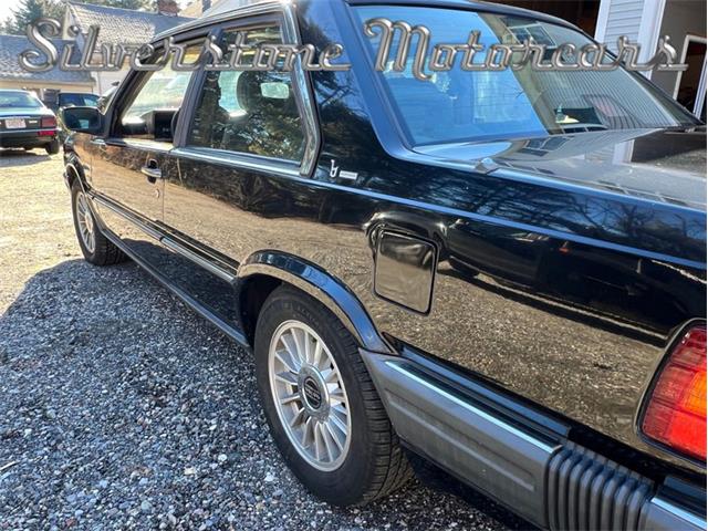 1989 Volvo 780 (CC-1815302) for sale in North Andover, Massachusetts