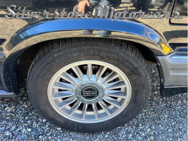 1989 Volvo 780 (CC-1815302) for sale in North Andover, Massachusetts