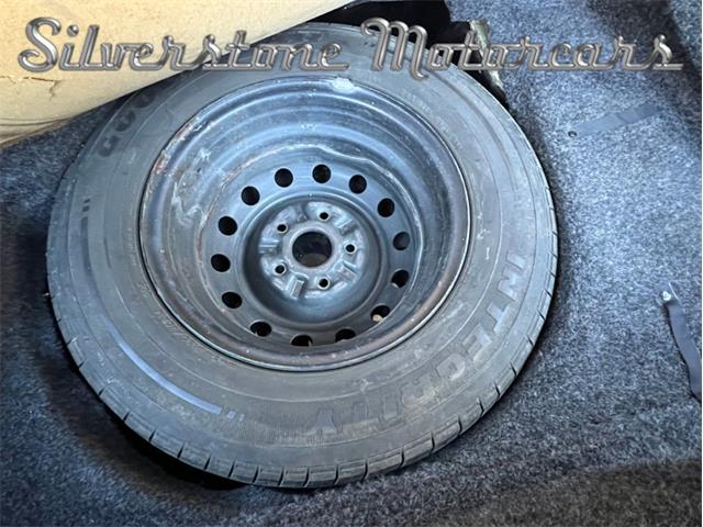 1989 Volvo 780 (CC-1815302) for sale in North Andover, Massachusetts