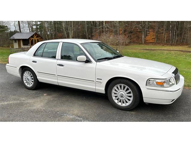 2011 Mercury Grand Marquis (CC-1816562) for sale in West Chester, Pennsylvania