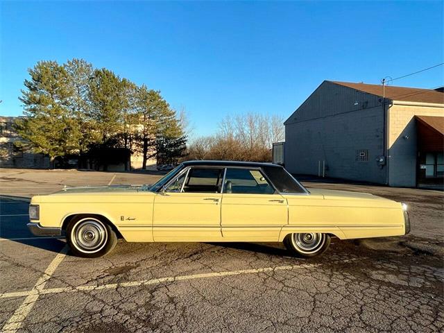 1967 Chrysler Imperial (CC-1817562) for sale in Hilton, New York