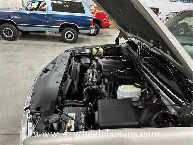 2005 Chevrolet Suburban (CC-1817667) for sale in Holland , Michigan