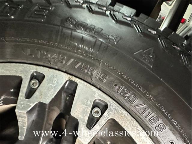 2005 Chevrolet Suburban (CC-1817667) for sale in Holland , Michigan