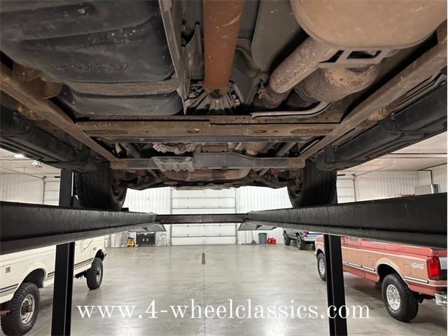 2005 Chevrolet Suburban (CC-1817667) for sale in Holland , Michigan